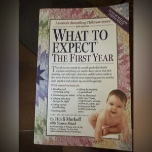 What to Expect the First Year by Heidi Murkoff (2008, Trade Paperback)